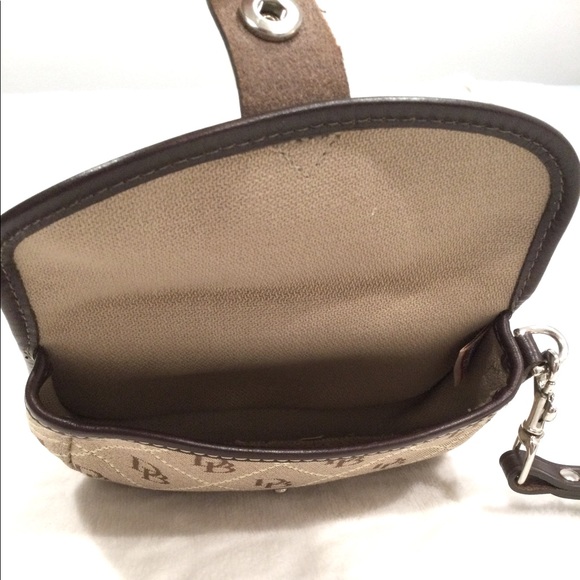 NWOT Vintage Dooney & Bourke Authentic pouch wristlet 👛 - Picture 2 of 9